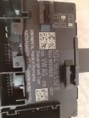 Second-hand car spare part electronic module for seat leon st (5f8) 2.0 cupra oem iam references 5q4959592e  verificado 29-9-25