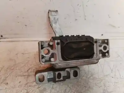 Second-hand car spare part engine support for seat leon st (5f8) 2.0 cupra oem iam references 5q0199262bk  