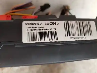 Second-hand car spare part fuse box unit for citroen c4 grand picasso attraction oem iam references 980688798001  verificado 29-9-25
