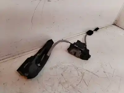 Second-hand car spare part left front door lock for renault express 12.79 oem iam references 805022699r  