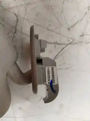 Автозапчасти б/у ПРАВАЯ ЗОНА за RENAULT EXPRESS  ссылки OEM IAM 964009650R  VERIFICADO 17-7-25