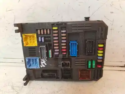 Автозапчасти б/у блок реле/предохранителей за citroen c4 picasso feel ссылки oem iam 9819851380  verificado 25-09-25