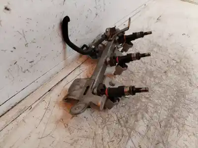 Second-hand car spare part distributor pipe for dacia sandero stepway oem iam references 175201470r  