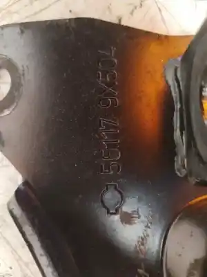 Pezzo di ricambio per auto di seconda mano braccio sospensione inferiore anteriore destro per nissan cabstar e cabina doble cabina doble riferimenti oem iam 561179x504