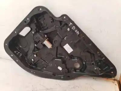 Peça sobressalente para automóvel em segunda mão ELEVADOR DE VIDROS TRASEIRO DIREITO por MERCEDES-BENZ CLASE C (W205) LIM.  Referências OEM IAM A2057300279  