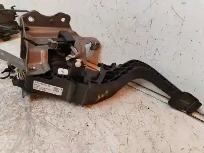 Peça sobressalente para automóvel em segunda mão pedal da embreagem por ford focus turnier active 125 cv / 92 kw referências oem iam jx617b633jc
