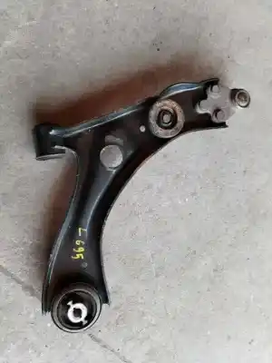 Peça sobressalente para automóvel em segunda mão braço de suspensão superior dianteiro esquerdo por ford focus turnier active 125 cv / 92 kw referências oem iam jx613a424cf