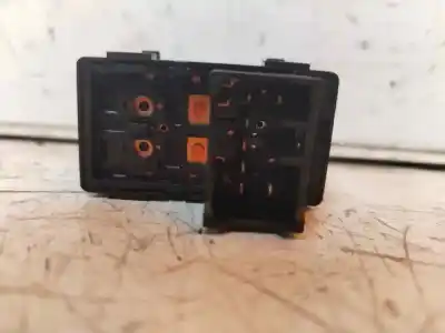 Second-hand car spare part right front power window switch for kia picanto x-tech oem iam references 290181679  