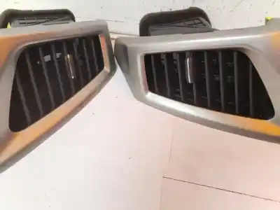 Автозапчасти б/у аэрационная решетка за ssangyong tivoli sapphire 4x2 116 cv / 85 kw ссылки oem iam 76550-35000  