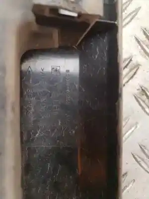 Peça sobressalente para automóvel em segunda mão puxador exterior traseiro esquerdo por dacia dokker sl eficacia 75 cv / 55 kw referências oem iam 8200490253