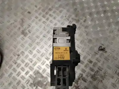 Автозапчастина б/у педаль акселератора для dacia dokker sl eficacia 75 cv / 55 kw посилання на oem iam 180108712r  