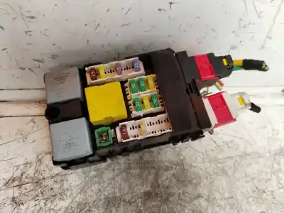 Second-hand car spare part fuse box unit for citroen c4 grand picasso attraction oem iam references 9662492680
