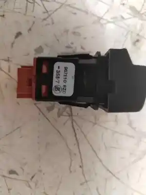 Second-hand car spare part hazard warning lights for citroen c4 picasso feel oem iam references 96781018zd  