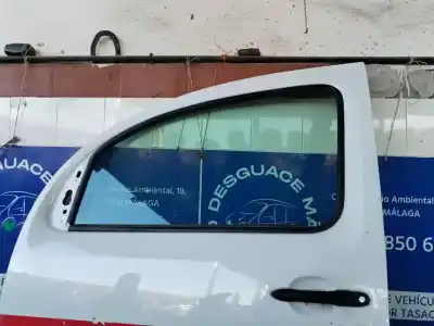 Автозапчасти б/у левая передняя дверь за renault kangoo iii authentic 74 cv / 55 kw ссылки oem iam   