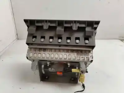 Peça sobressalente para automóvel em segunda mão airbag dianteiro direito por renault serie d fg 4x2 crew-cab 209 cv / 154 kw referências oem iam 0589-p1-000477