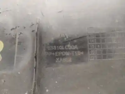 Peça sobressalente para automóvel em segunda mão moldagem por renault serie d fg 4x2 crew-cab 209 cv / 154 kw referências oem iam 63810lc50a