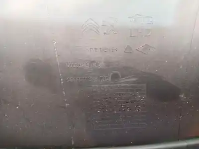 Peça sobressalente para automóvel em segunda mão moldagem por opel combo cargo (e) edition 102 cv / 75 kw referências oem iam 9816911677