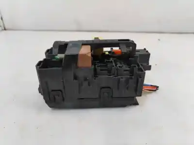 Peça sobressalente para automóvel em segunda mão caixa de fusíveis e relés por opel combo cargo (e) edition 102 cv / 75 kw referências oem iam b1l209343