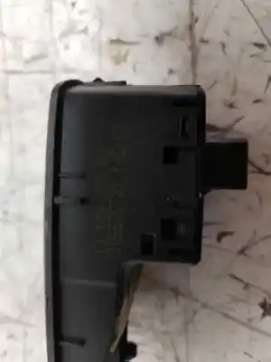 Peça sobressalente para automóvel em segunda mão botão / interruptor elevador vidro dianteiro direito por opel corsa d z12xep referências oem iam 13189333