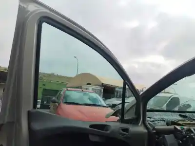 Tweedehands auto-onderdeel linker voordeur voor ford transit courier limited 101 cv / 74 kw oem iam-referenties 