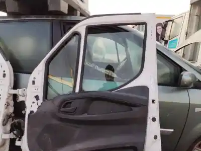 Автозапчастина б/у передні праві двері для iveco daily furgón fg 33 s ... v batalla 3520 106 cv / 78 kw посилання на oem iam   