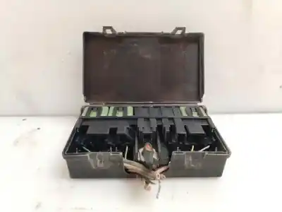 Pezzo di ricambio per auto di seconda mano scatola relè/fusibili per peugeot 407 st confort pack riferimenti oem iam 9632229480