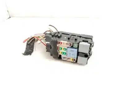 Peça sobressalente para automóvel em segunda mão caixa de fusíveis e relés por citroen c4 picasso intensive referências oem iam 9665492680