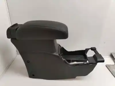 Автозапчастина б/у центральний подлокник для mitsubishi outlander (cw0) 2.0 di-d invite посилання на oem iam 8011a0834