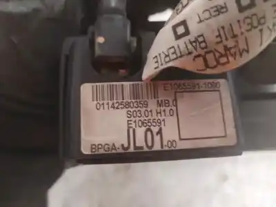 Peça sobressalente para automóvel em segunda mão caixa de fusíveis e relés por citroen c4 picasso intensive referências oem iam 9675349880  