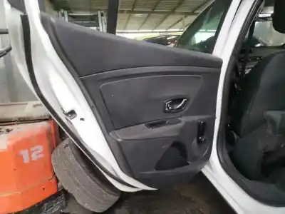 Pezzo di ricambio per auto di seconda mano Porta Posteriore Sinistra per RENAULT MEGANE IV BERLINA 5P BOSE-Edition Riferimenti OEM IAM   