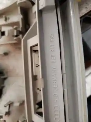 Second-hand car spare part interior light for audi a4 avant (8e) 2.0 tdi oem iam references 8e0947565  