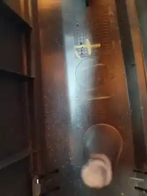 Peça sobressalente para automóvel em segunda mão moldagem por audi a4 avant (8e) 2.0 tdi referências oem iam 8l9864483c  