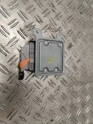 Second-hand car spare part airbag control unit for dacia dokker sl eficacia 75 cv / 55 kw oem iam references 985100336r  