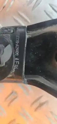 Second-hand car spare part support / sliding door guide for ford transit courier limited 101 cv / 74 kw oem iam references et76a25020af  