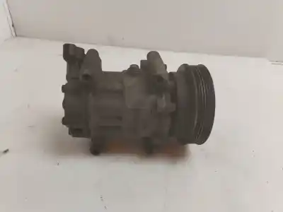 Peça sobressalente para automóvel em segunda mão compressor de ar condicionado a/a a/c por renault twingo dynamique 76 cv / 56 kw referências oem iam 8200365787a
