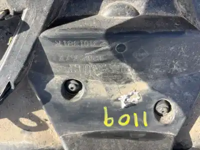 Pezzo di ricambio per auto di seconda mano griglia anteriore per renault kangoo profesional 95 cv / 70 kw riferimenti oem iam 623101381r  