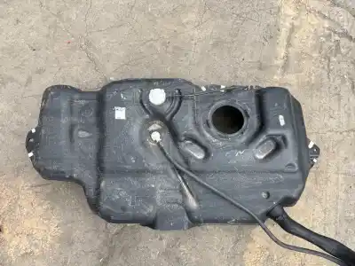 Second-hand car spare part fuel tank for dacia sandero essential oem iam references 172027019r  172027019r