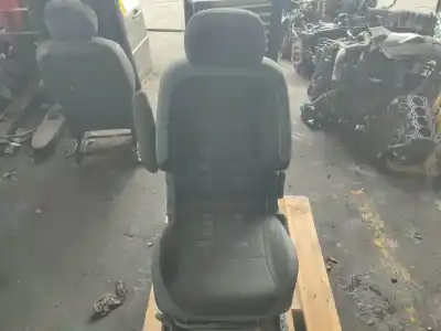 Second-hand car spare part complete seat set for citroen berlingo hdi90 800 niv.b kasten 90 cv / 66 kw oem iam references   