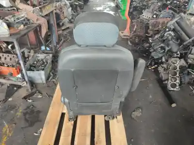 Second-hand car spare part complete seat set for citroen berlingo hdi90 800 niv.b kasten 90 cv / 66 kw oem iam references   