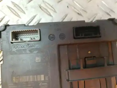 Peça sobressalente para automóvel em segunda mão módulo eletrônico por renault clio iv dynamique referências oem iam 285901547r  