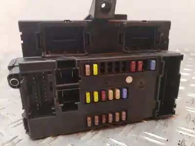 Second-hand car spare part fuse box unit for iveco daily furgón fg 33 s ... v batalla 3520 oem iam references 5802210502  