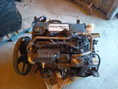 Pezzo di ricambio per auto di seconda mano motore completo per iveco eurocargo 05.03 -> fg 75 e larga distancia riferimenti oem iam f4ae3481bs  