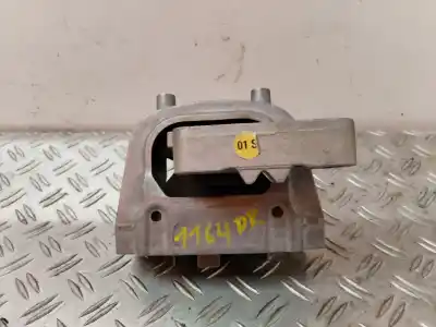 Second-hand car spare part right engine support for volkswagen polo advance oem iam references 2q0199262ar