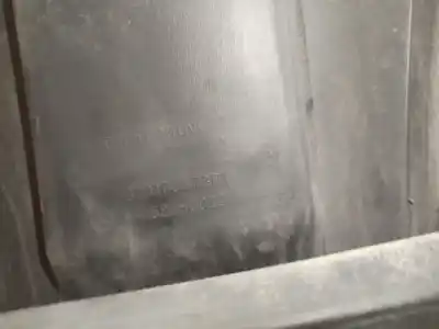 Автозапчасти б/у ПЕРЕДНЯЯ РЕШЕТКА за RENAULT CLIO II FASE II (B/CB0)  ссылки OEM IAM A4158880023  