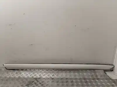 Автозапчастина б/у молдинг для citroen c4 picasso seduction посилання на oem iam 9676785080  