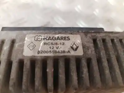 Second-hand car spare part glow plug for renault kangoo furgón professional oem iam references 8200558438a  verificado 1-10-25