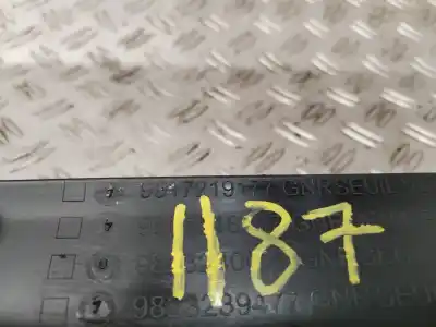 Second-hand car spare part decorative moulding for citroen berlingo live m oem iam references 9817219177  