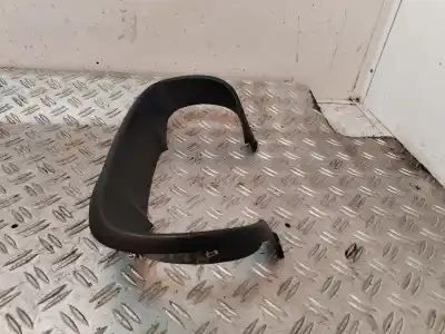 Peça sobressalente para automóvel em segunda mão moldagem por citroen berlingo 100 años m referências oem iam 84201806  