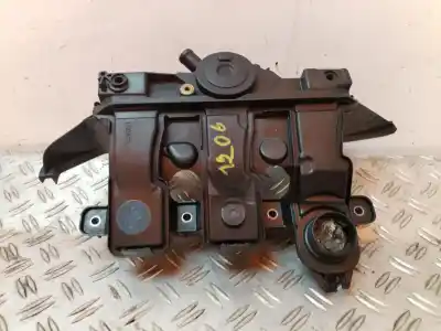 Pezzo di ricambio per auto di seconda mano coperchio bilanciere per opel vivaro b kasten/combi combi l1 2.7t 116 cv / 85 kw riferimenti oem iam 118302761r  