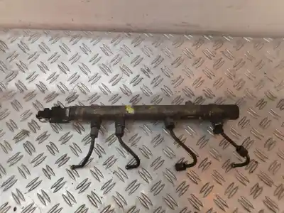 Pezzo di ricambio per auto di seconda mano rampa iniettori per iveco daily furgón fg 33 s ... v batalla 3000 riferimenti oem iam 0445224065  
